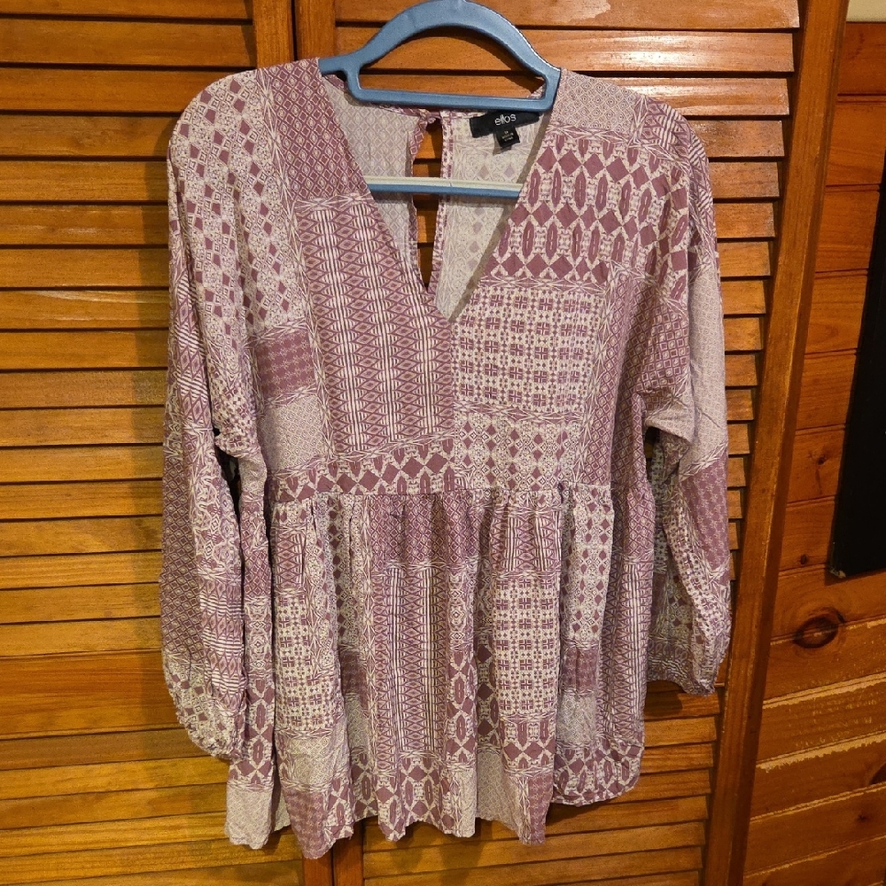Ellos Geometric Patterned Top in Purple and Cream